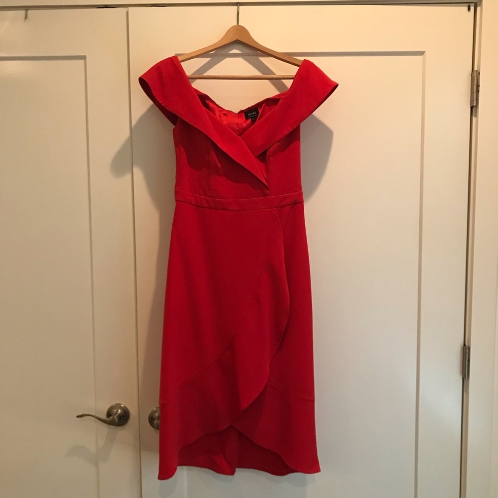 Bardot Tulip Hem Dress, Red, size 10/large, NWT